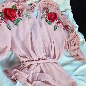 no Brand/Etiquette Old Pink Color, With Embroidery Red flowers at front. XS, S,M